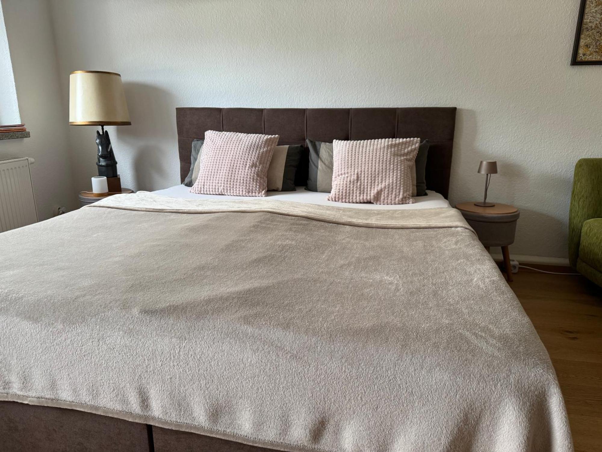 Schoene Ferienwohnung Mit Kostenlosem Parkplatz Cottbus Kültér fotó